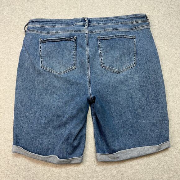 NYDJ Shorts Womens Size 22W Blue Denim Briella Heyburn Wash High Waist Cuffed - Picture 6 of 14